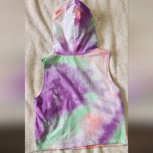 Born Primative tie dyed crop tank hoddie - Picture 2 of 2